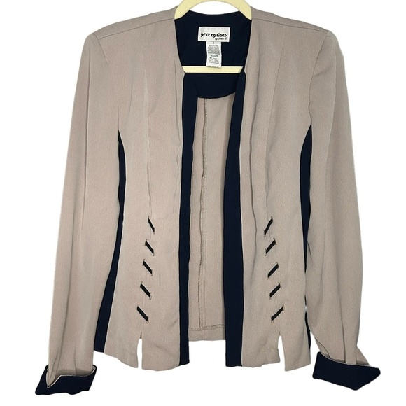Perceptions Jackets & Blazers - Vintage Gray and Navy Blazer Size 8